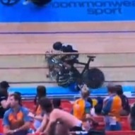 Accident to cyclist Meenakshi in Commonwealth games