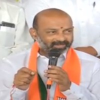 I dint said Komatireddy Venkat Reddy is in touch with us says Bandi Sanjay