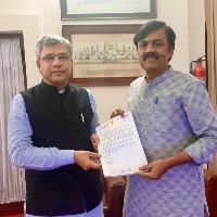 MP GVL urges Railway Minister to fast-track Vizag SCoR zone works