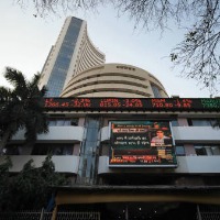 Indian stock markets ended with profits