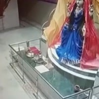 Man prays before stealing donation box from temple in Madhya Pradesh Jabalpur Viral video