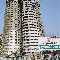 Supertech twin towers demolition: SC grants an additional week to Noida authority