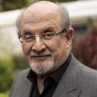 Salman Rushdie on ventilator 