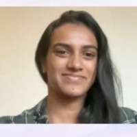 Meditation helps overcome stress: Sindhu