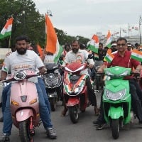 Rally in Hyd to spread awareness about electric vehicles