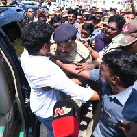 ap police officer throws nara lokesh
