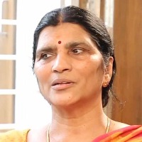 Junior NTR has to takeover TDP says Lakshmi Parvati