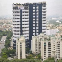 Noida Twin Towers demolished 