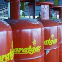 Prices of commercial LPG slashed by Rs 91 per cylinder 