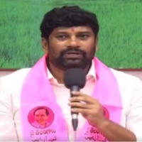 TRS wants KCR to focus on national politics while continuing as CM