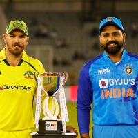 Team India fases Australia in 1st T20