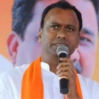 Meters to farm pumpsets: Komatireddy welcomes CM Jagan’s decision
