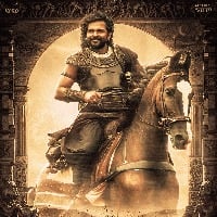 Karthi overwhelmed with success of 'Ponniyin Selvan', shares emotional post  