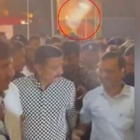 Plastic water bottle hurled at Arvind Kejriwal at Rajkot Garba venue
