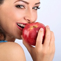 Should people with diabetes eat apples