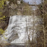Man dies after falling drowning in Ithaca Falls gorge