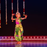 An amazing display of talent by Kumari Avani Reddy; Meet the youngest Kuchipudi dancer 