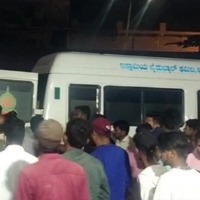 9 pilgrims dead after head on collision of tempo and milk van in Karnataka