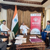 Odisha CM Naveen Patnaik invites Telangana and AP investors 