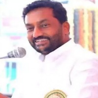 TRS MLAs are joining BJP says Raghunandan Rao