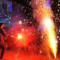 24 people injured while burst Crackers in Hyderabad