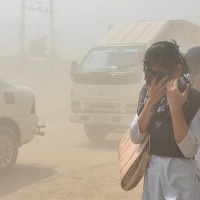 Experts say Air pollution likely to increase not only lung disease but heart attack also
