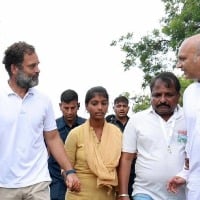rahul gandhi did not respomds ap youth request to not to shave his beard until bharat jodo yatra concludes
