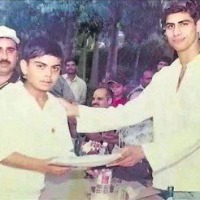 Mohammed Azharuddin clarifies that the boy who spotted in a viral photo with ashish nehra is virat kohli