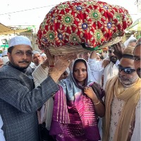 TRS MLC Kalwakuntla Kavitha pays visit to Khwaja Mohiuddin Chisti Dargah in Ajmer
