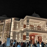 Anand Mahindra visits newly opened magnificent Hindu temple in Dubai