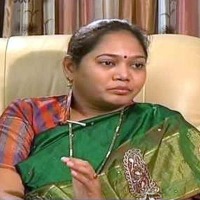 ex minister mekathoti sucharitha resigns guntur district ysrcp president post