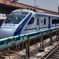 Vande Bharat train arrives 16 minutes early in trial run Chennai and Mysore via Bengaluru