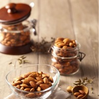 Eat a handful of almonds regularly to curb the onset of Diabetes