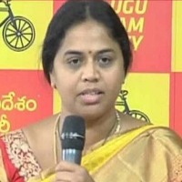 What answer will the YCP leaders give on the EDs arrest of Vijayasai Reddys son in law asks Panchumarthi Anuradha