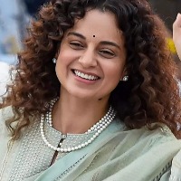 Kangana Ranaut says dumb Instagram is all about pictures as she awaits Twitter comeback