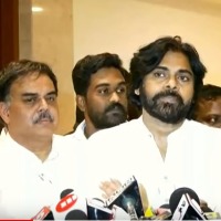 Pawan Kalyan met PM Modi in Vizag