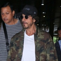 SRK stopped at Mumbai airport for carrying luxury watches, gadgets