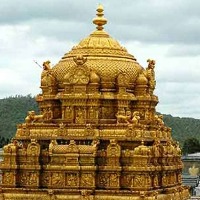 Constable who is sending devotees in to Tirumala temple by taking money is arrested
