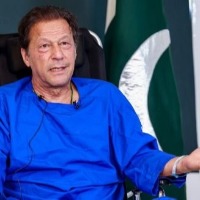 Imran sold a gold medal received from India, says Pak Minister