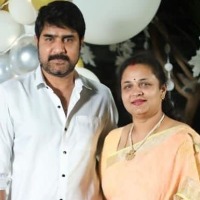 Actor Srikanth denies divorce rumours rumours with wife Uha