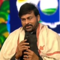 Chiranjeevi receives Indian Film Personality Of The Year award
