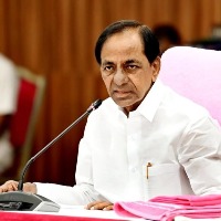 KCR slams PM for threatening to topple TRS government