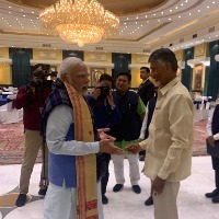 Chandrababu emphasizes on digital knowledge at G-20 meet, Modi acknowledges