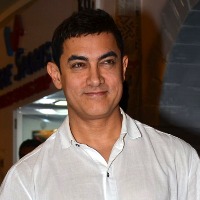 He never had money Aamir Khan recalls his father financial struggle