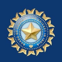 BCCI decides to give women as umpires
