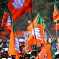 BJP set to break own records in Gujarat Assembly polls