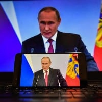 Threat of nuke war rising, says Putin