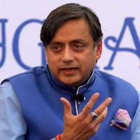 I am not campaigned in Gujarat says Shashi Tharoor