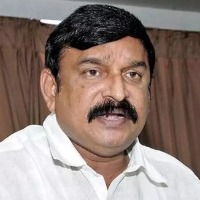 YSRCP leaders ready to spend 40 Cr per constituency in coming elections says Vishnu Kumar Raju