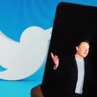 Twitter suspends account tracking Musk, legal action underway
